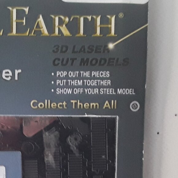 Fascinations Metal Earyh 3D laser cut model, Mars Rover, never opened - Picture 2 of 5